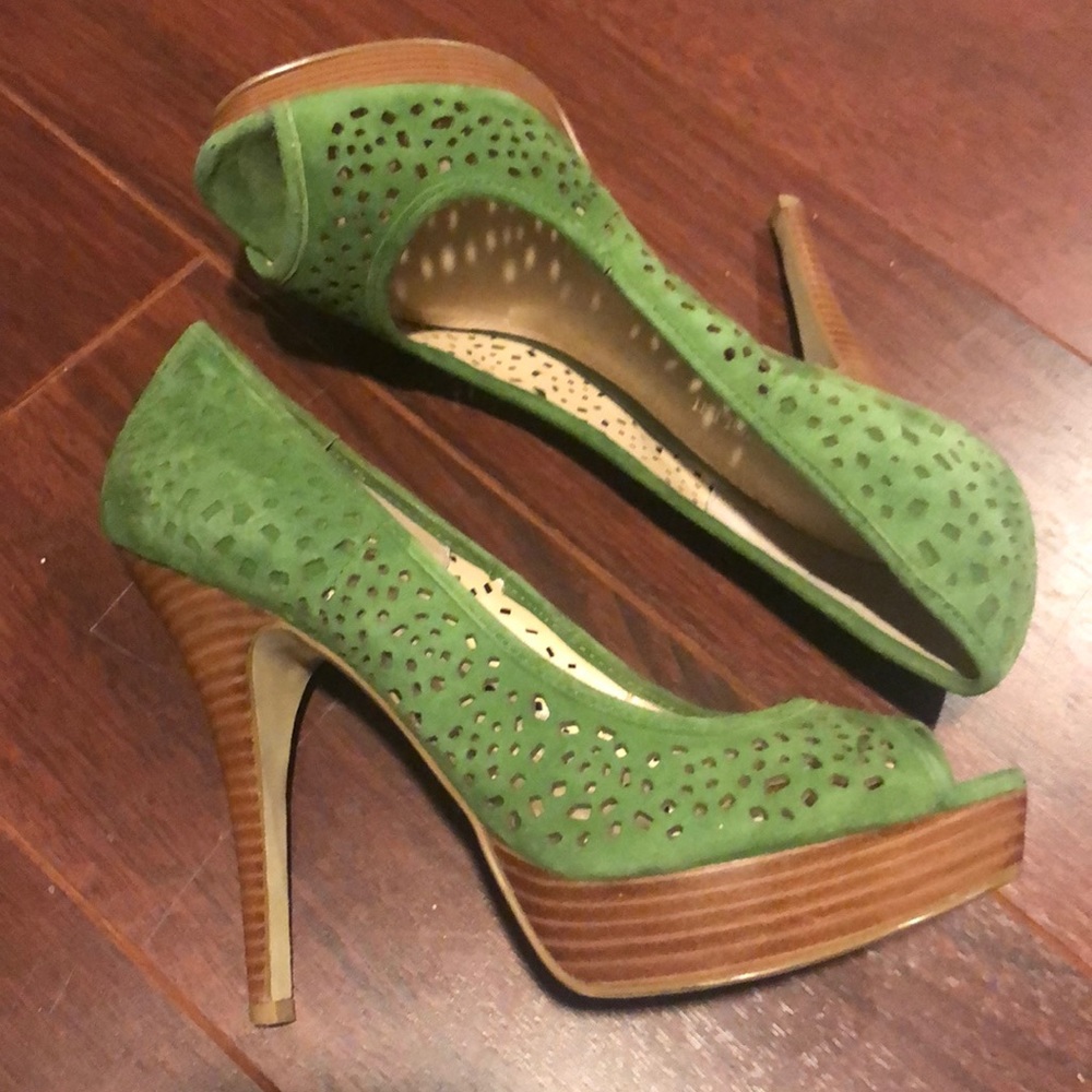 Enzo Angiolini suede platform heels